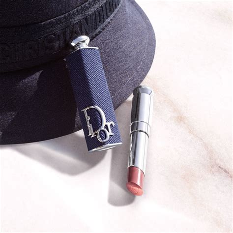 Écrin rouge à lèvres Dior Addict : denim, cannage et argenté